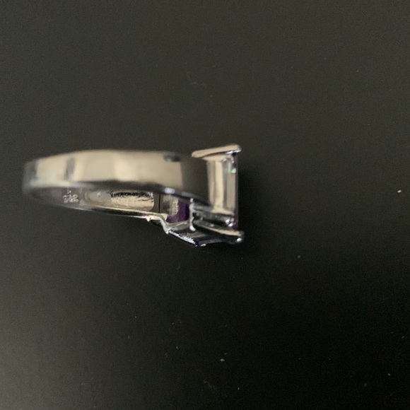 925 SS created amethyst and CZ. ring - Picture 5 of 7